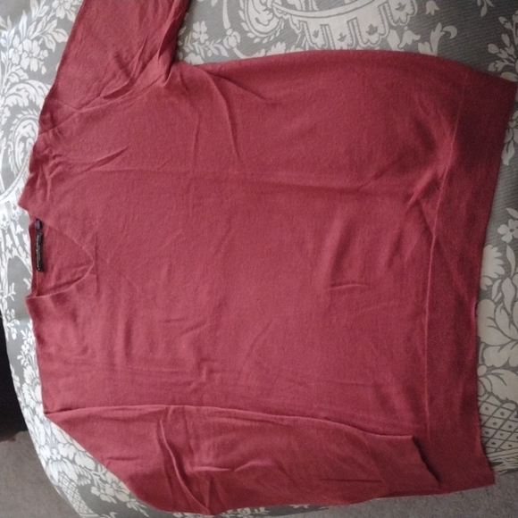 Donna Karan Cashmere Men's sweater. - Picture 1 of 4
